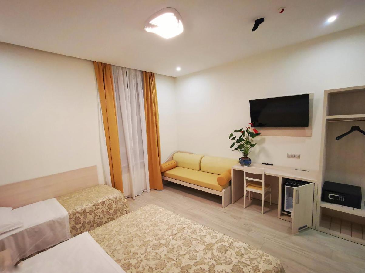 Csi Group - Hotel Metropoli Mediolan Zewnętrze zdjęcie